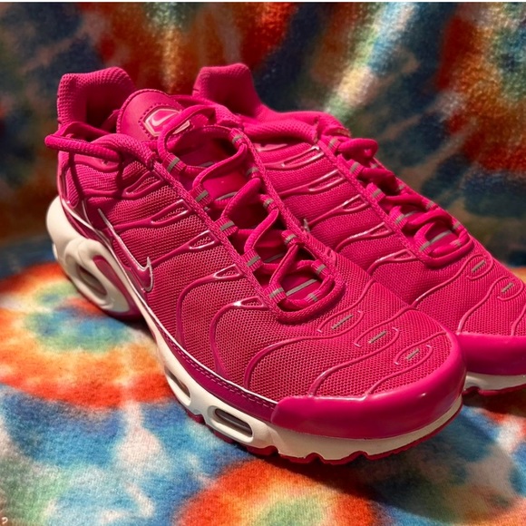 New Womens Air Max Plus ‘Hot Pink’ - Picture 2 of 7